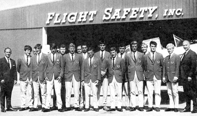 flightsafety-company-history-1960s